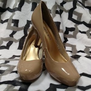 Madden Girl Nude Pumps
